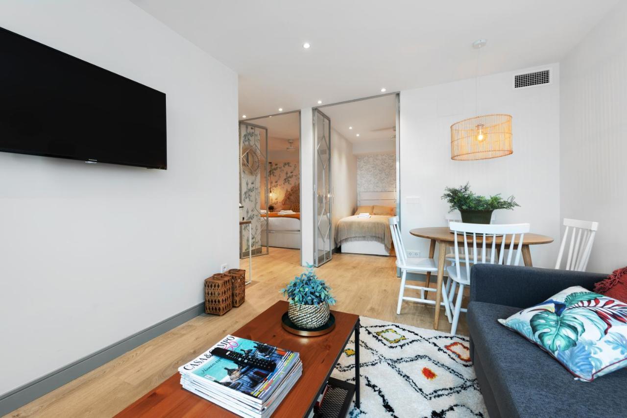 2 Bedrooms 1 Bathroom Furnished - Justicia - Executive Style - Mintystay Madrid Buitenkant foto