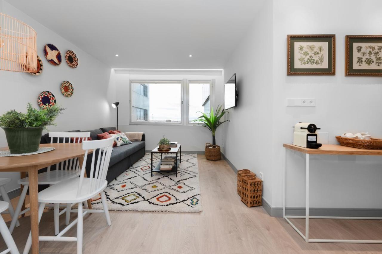 2 Bedrooms 1 Bathroom Furnished - Justicia - Executive Style - Mintystay Madrid Buitenkant foto